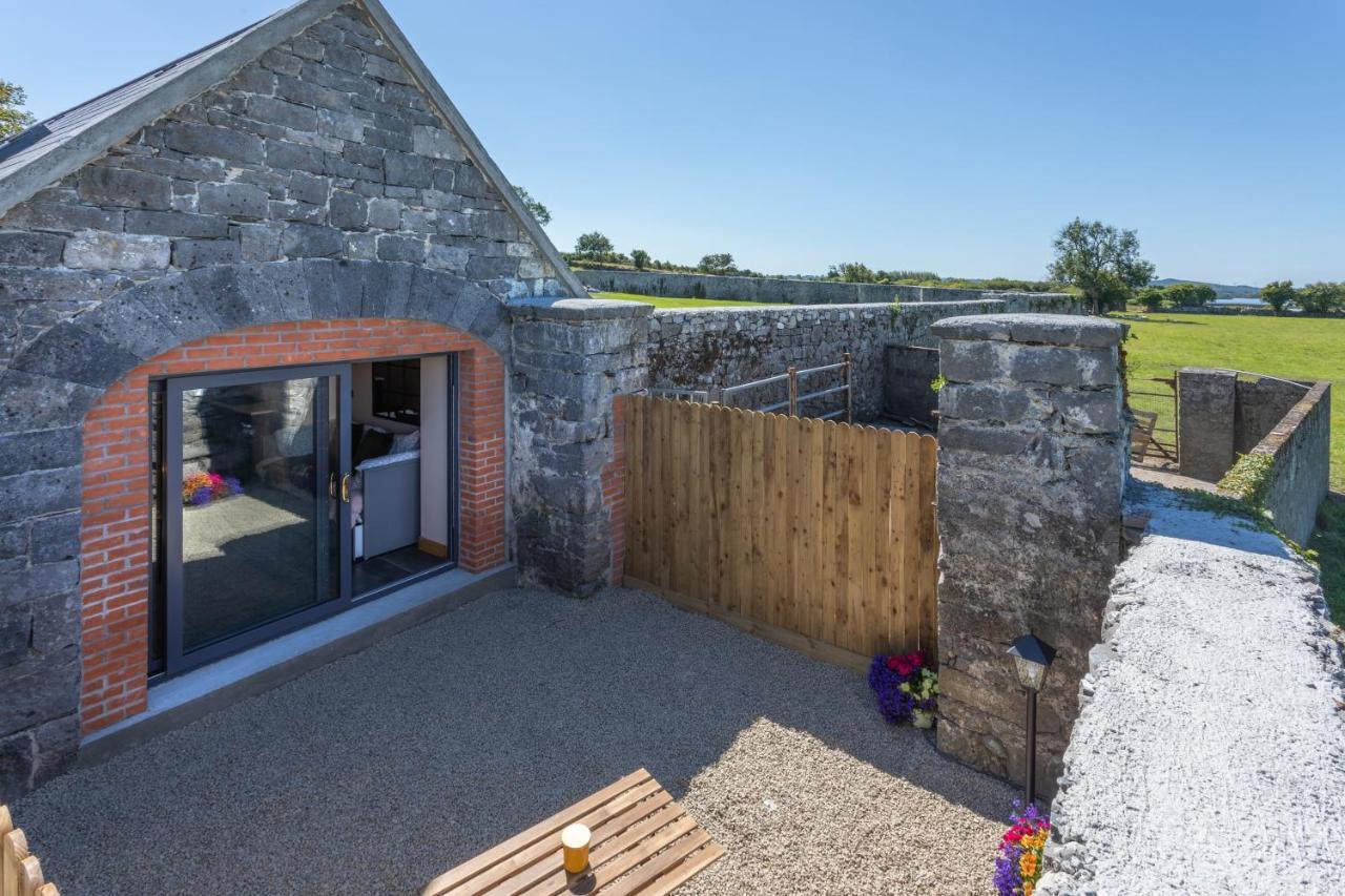 Coach House Cottage On The Shores Of Lough Corrib Galway Exterior foto